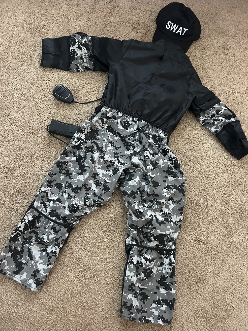 Halloween Swatt KidsCostume - Black & Gray Camo 5/6 - Picture 4 of 4